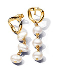 Pandora ESSENCE 14k Goudvergulde oorhangers met Barokke Witte Zoetwaterparel 263263C01