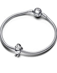 Pandora Ice Skating Penguin bedel 792988C01, exclusief en kwalitatief hoogwaardig. Ontdek nu!