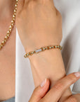 ZINZI gold plated zilveren schakel armband met een ronde schakel bezet met witte zirkonia's 6mm breed 19cm ZIA2664