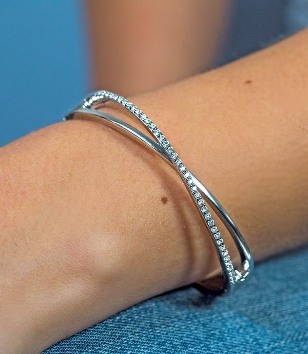 Zinzi zilveren slavenarmband kruislings wit ZIA1569, exclusief en kwalitatief hoogwaardig. Ontdek nu!