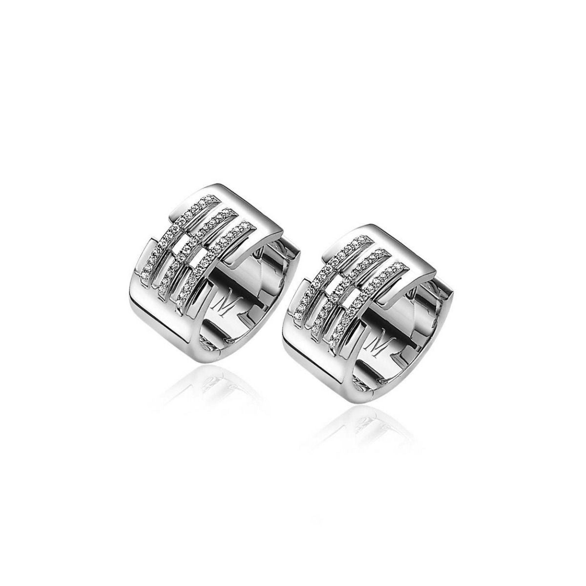 Mart Visser by Zinzi zilveren oorringen met luxe scharniersluiting 17 x 9mm, drie banen bezet met witte zirkonia's MVO18, exclusief en kwalitatief hoogwaardig. Ontdek nu!